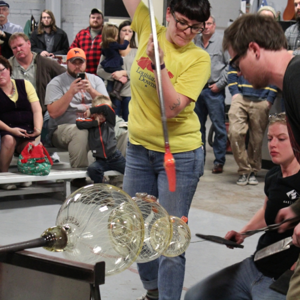 TARworks Glass staff and interns work on free glassblowing demonstrations.
